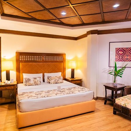 Manoc-Manoc Boracay Tropics Resort Hotel מראה חיצוני תמונה