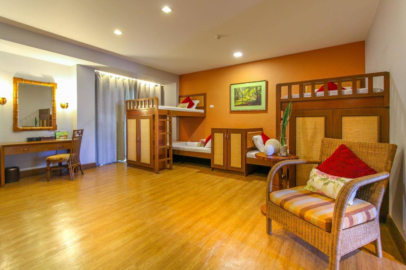 Manoc-Manoc Boracay Tropics Resort Hotel מראה חיצוני תמונה