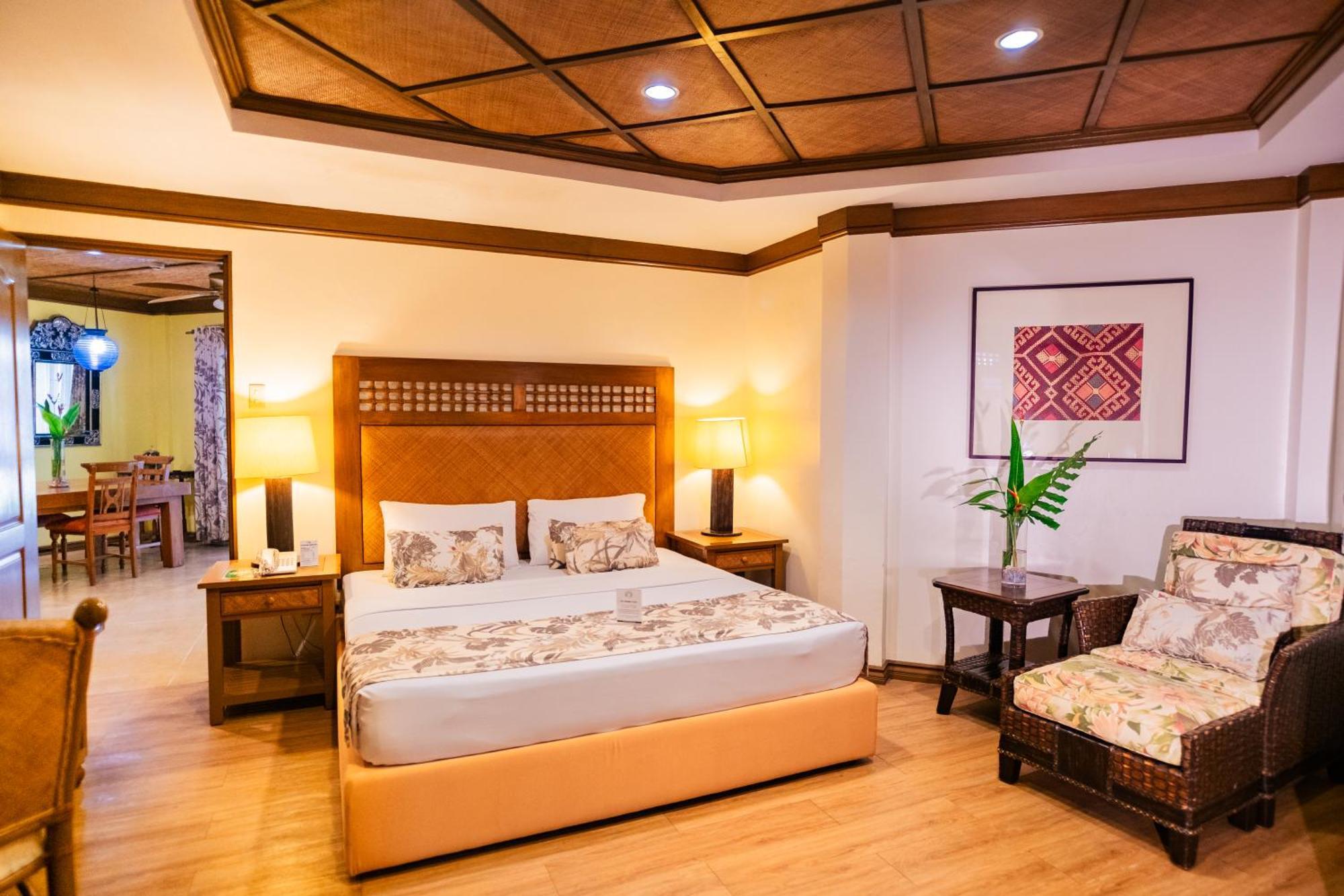 Manoc-Manoc Boracay Tropics Resort Hotel מראה חיצוני תמונה