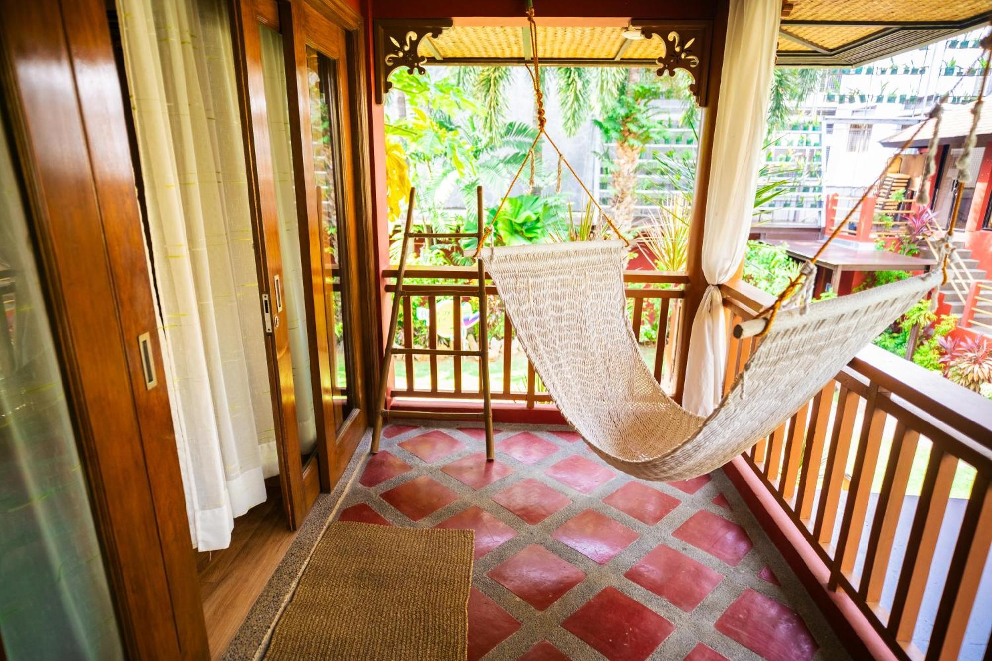 Manoc-Manoc Boracay Tropics Resort Hotel מראה חיצוני תמונה