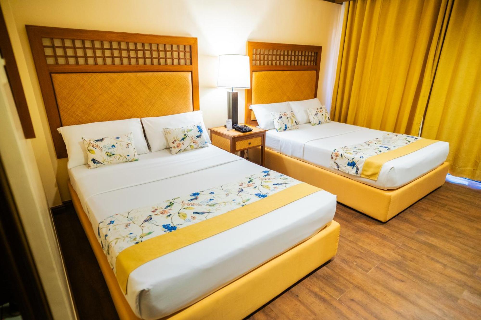 Manoc-Manoc Boracay Tropics Resort Hotel מראה חיצוני תמונה