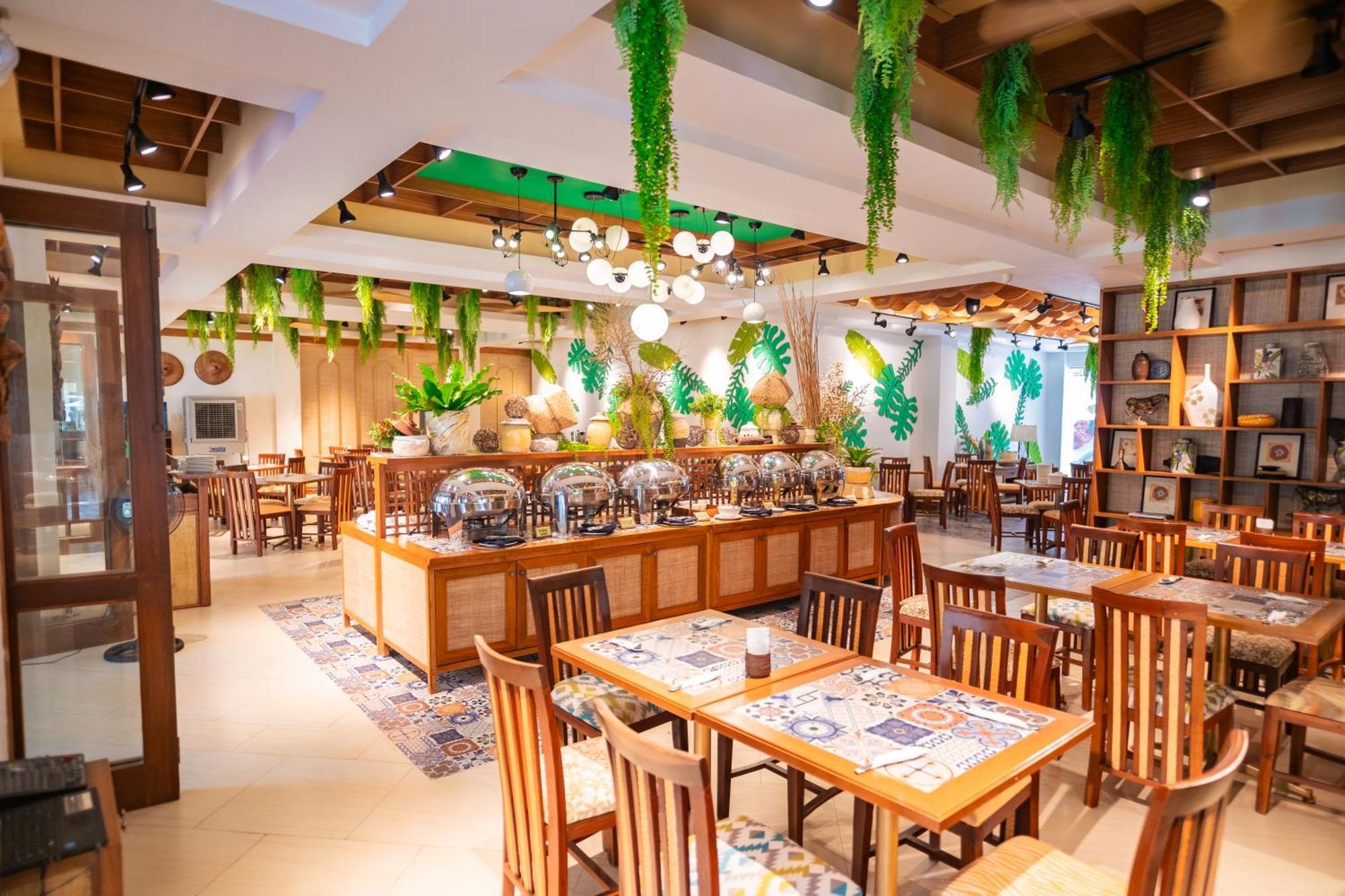 Manoc-Manoc Boracay Tropics Resort Hotel מראה חיצוני תמונה