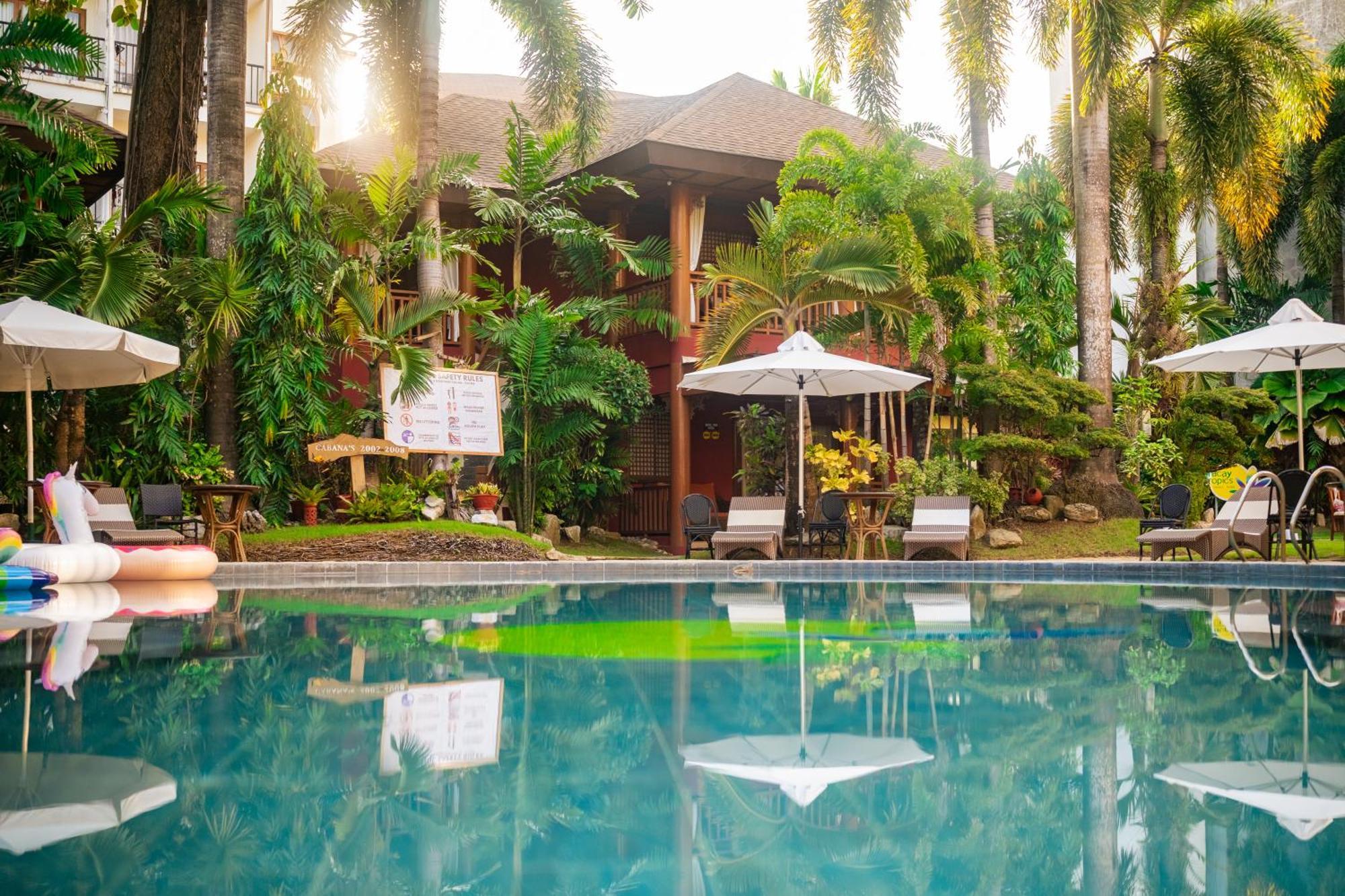 Manoc-Manoc Boracay Tropics Resort Hotel מראה חיצוני תמונה