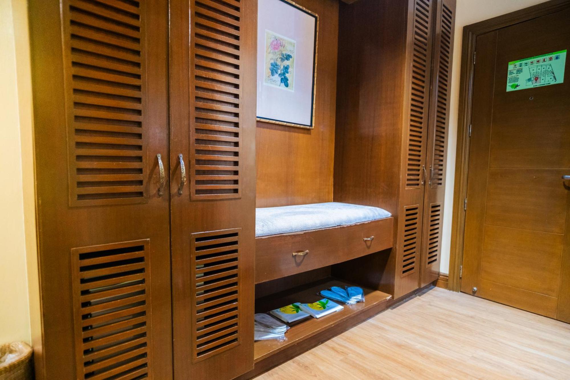 Manoc-Manoc Boracay Tropics Resort Hotel מראה חיצוני תמונה