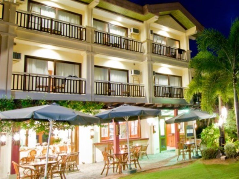 Manoc-Manoc Boracay Tropics Resort Hotel מראה חיצוני תמונה